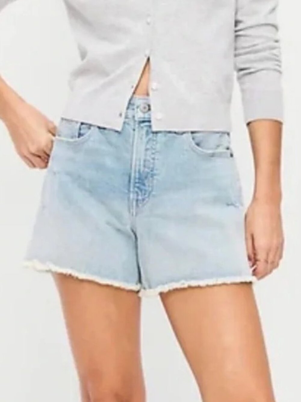 Old Navy Women's OG Jean Shorts Size 14